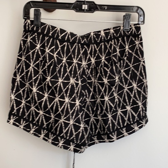 ALC Silk short - Picture 4 of 4